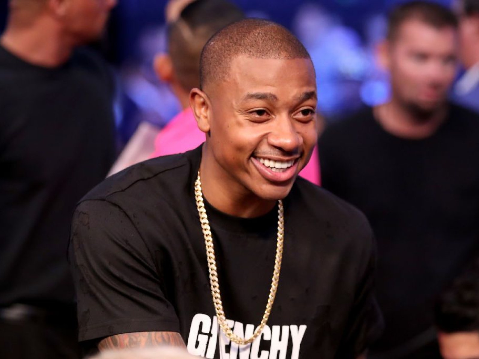 Galaxy Huddle koncert NBA: Isaiah Thomas Trolls Former Teammate as He Promises Championship Ring  in First Year at Cavs
