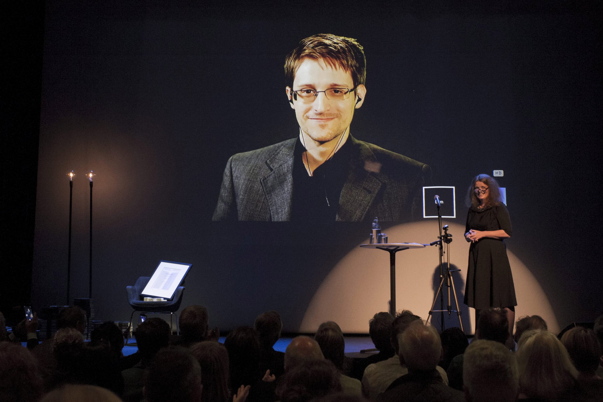 0927_EdwardSnowden