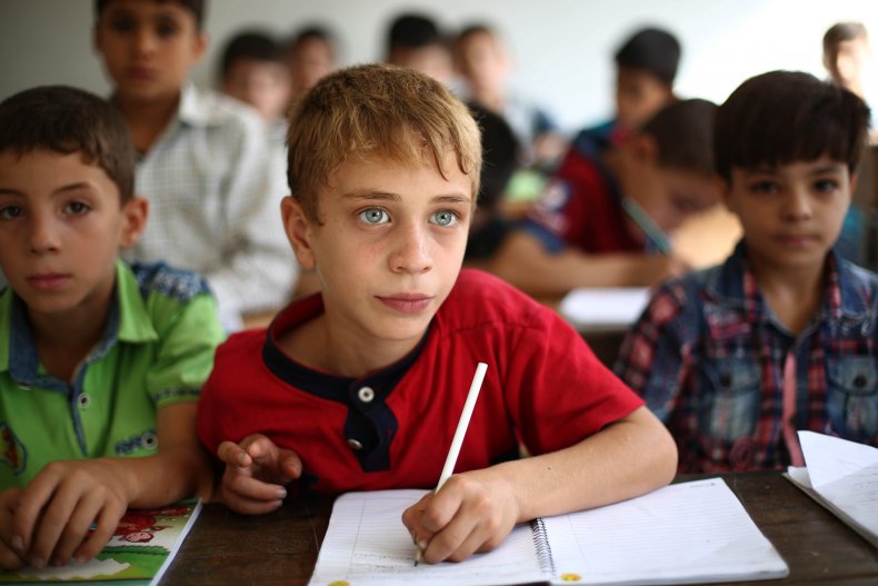 09_28_boys in school_01