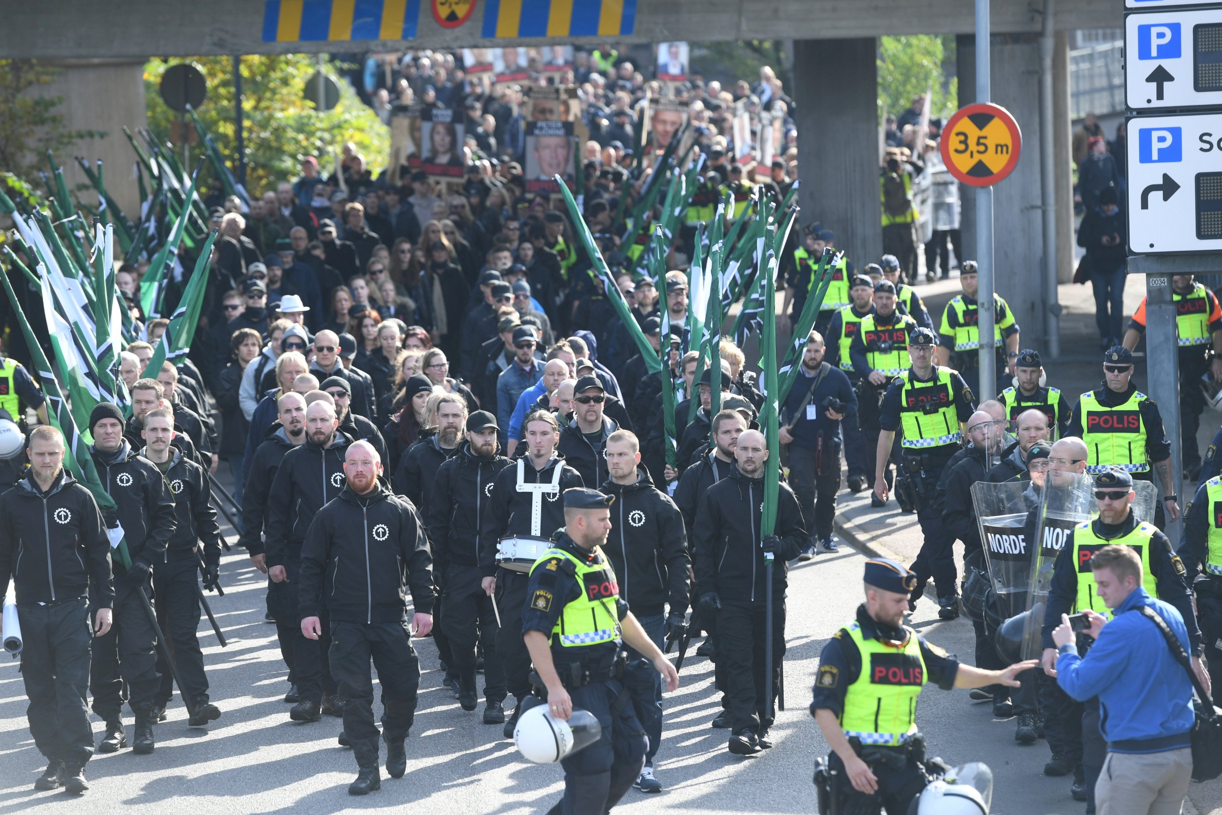 09_30_Swedish_Neo_Nazis
