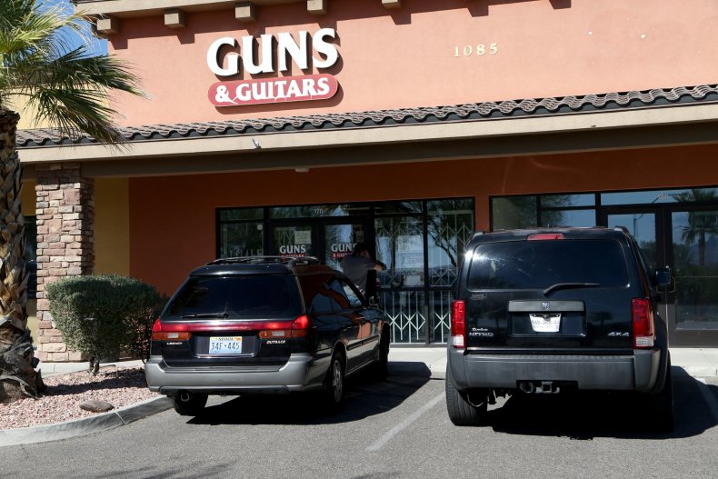 1003_Las_Vegas_guns_2