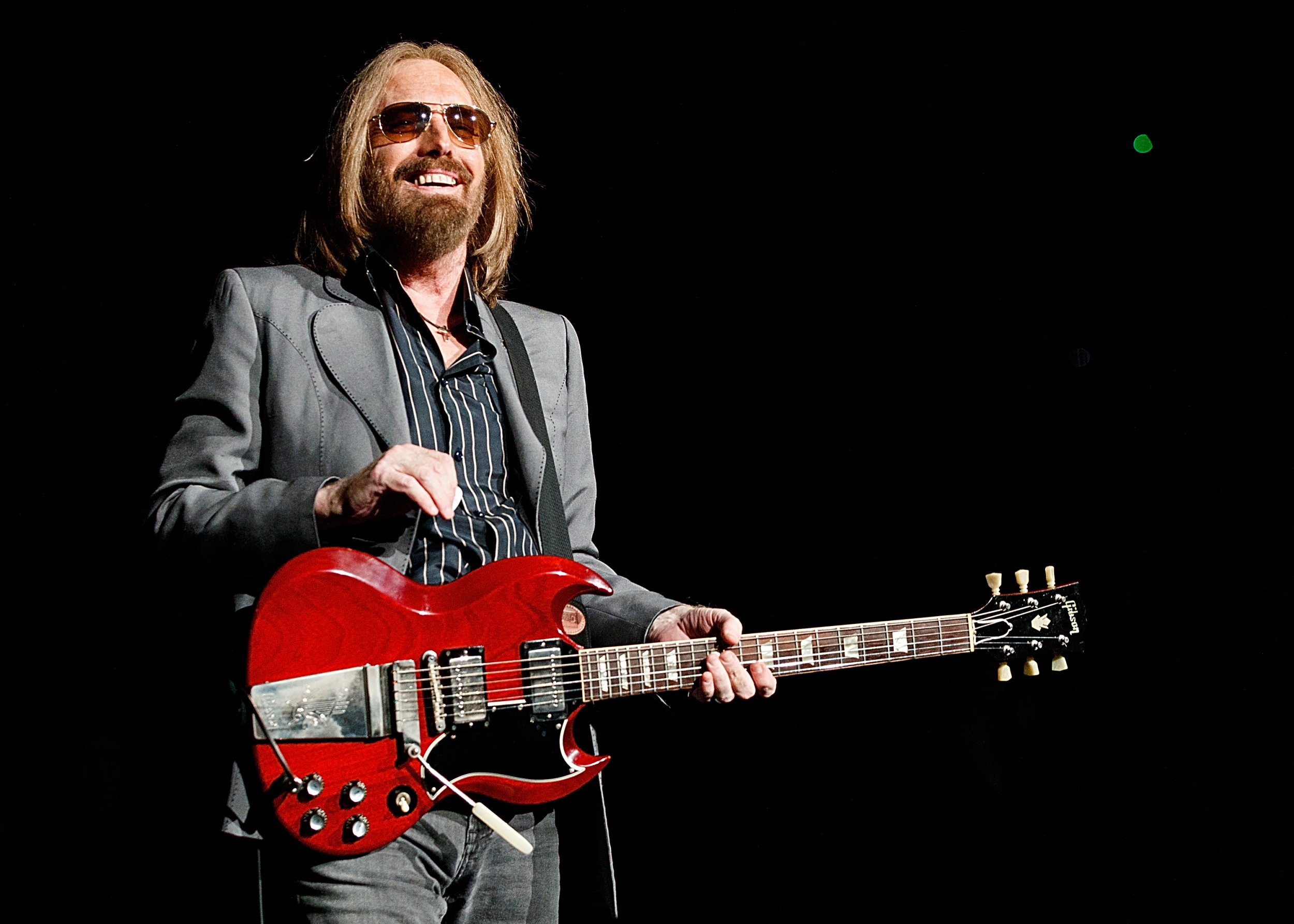 Tom Petty Regretted Flying the Confederate Flag During a 1985 Tour