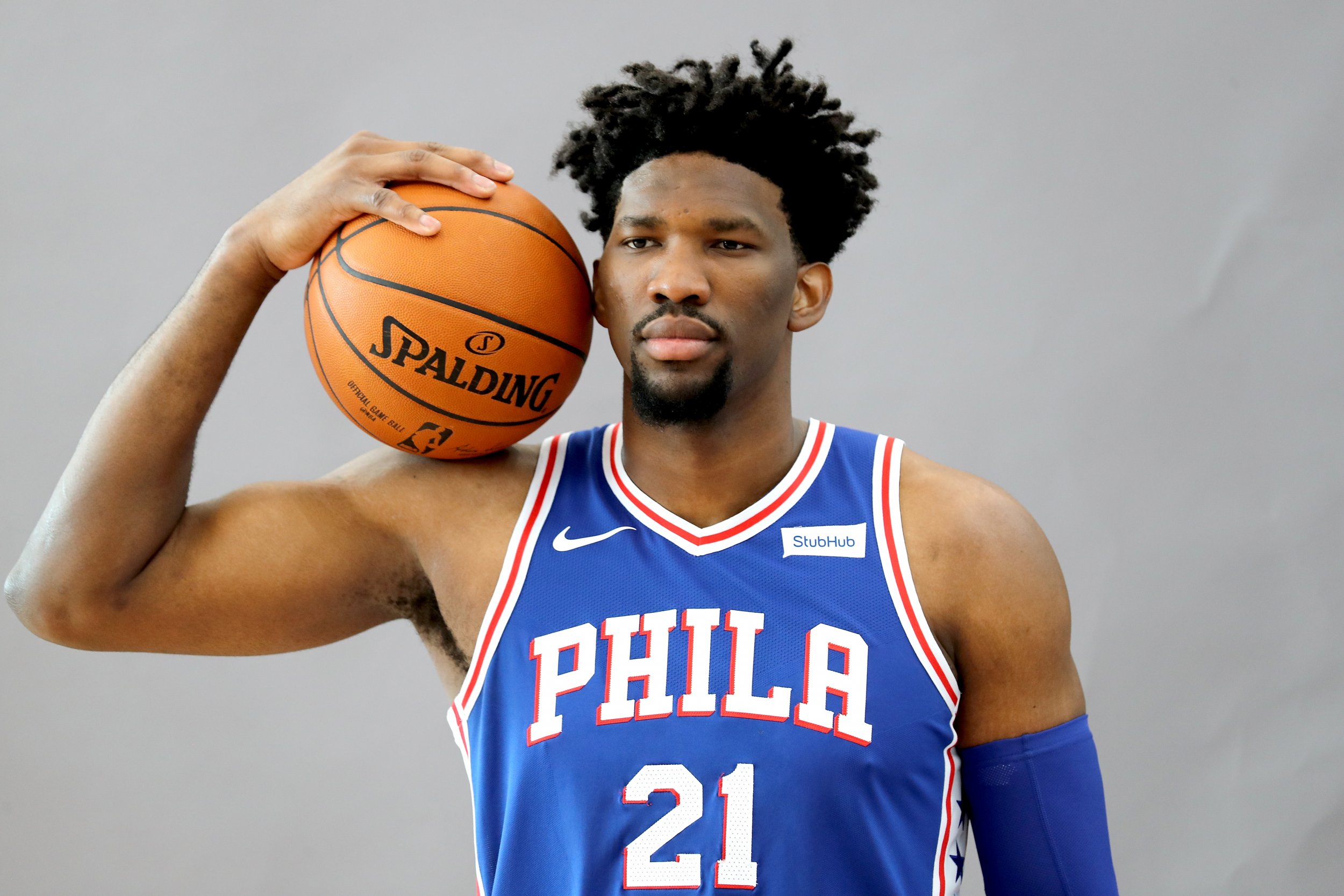 Joel Embiid Philadelphia 76ers Player-Issued #21 Cream City