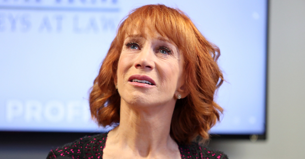 Kathy Griffin makes comedic return wearing Trump Mask