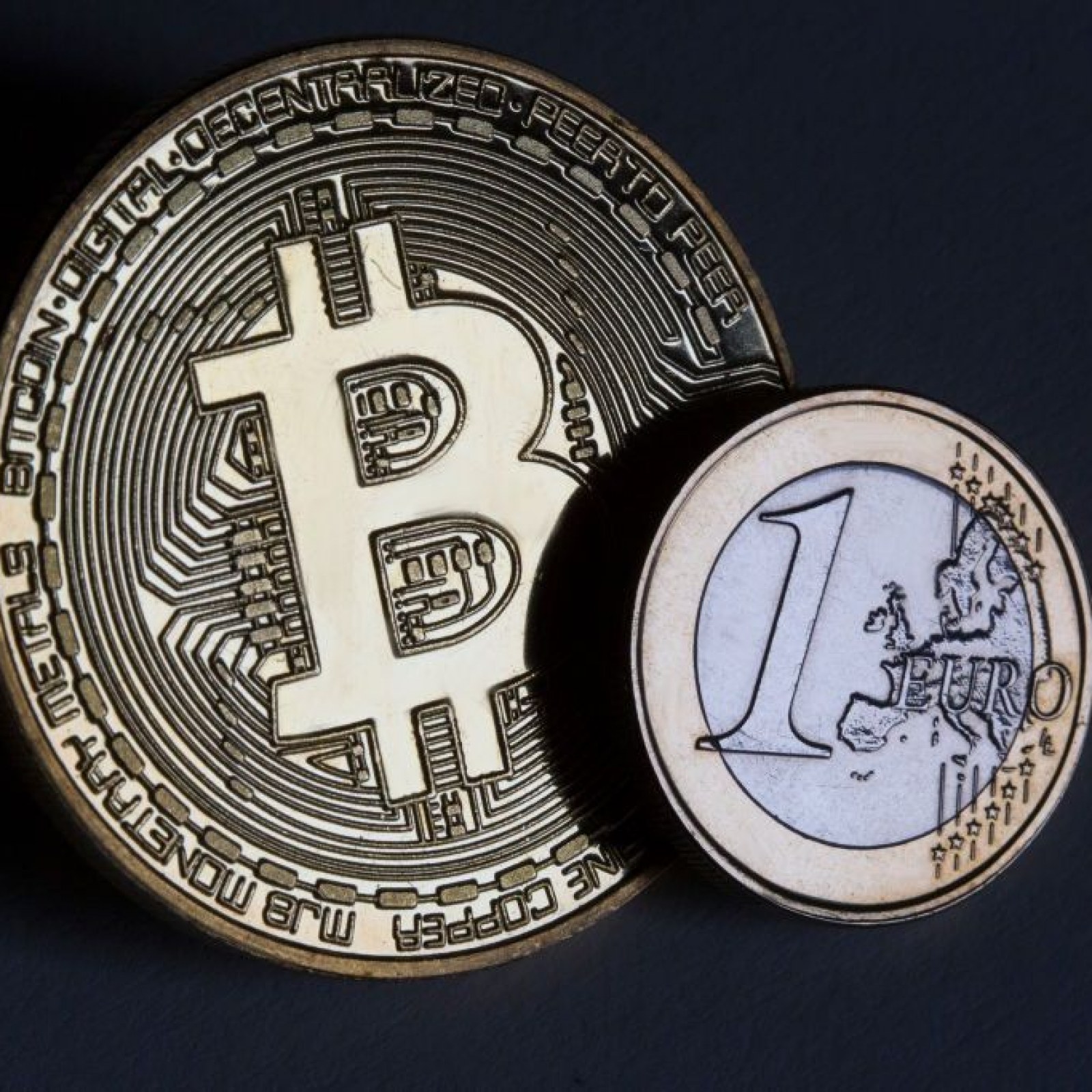 Bitcoin Or Broke Dutch Man Sells House In Hope Of Cryptocurrency Boom - 