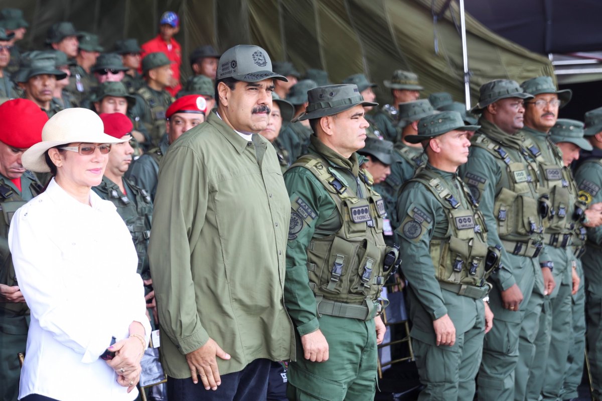 Maduro_military