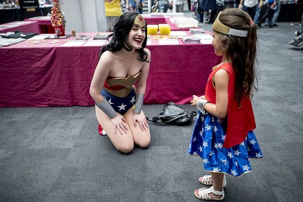 Wonder Woman!  Wonder woman cosplay, Wonder woman costume, Cosplay woman