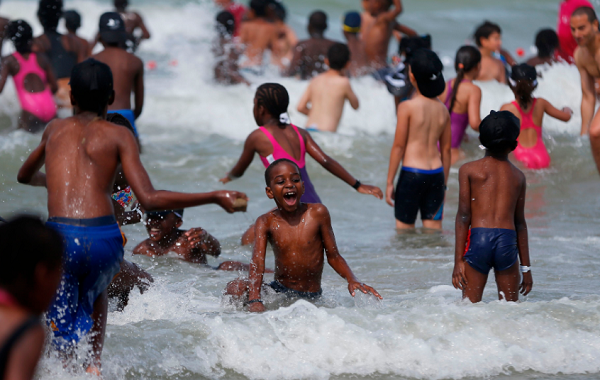 To Prevent More Black Kids From Drowning Sigma Gamma Rho Is Teaching Them How To Swim