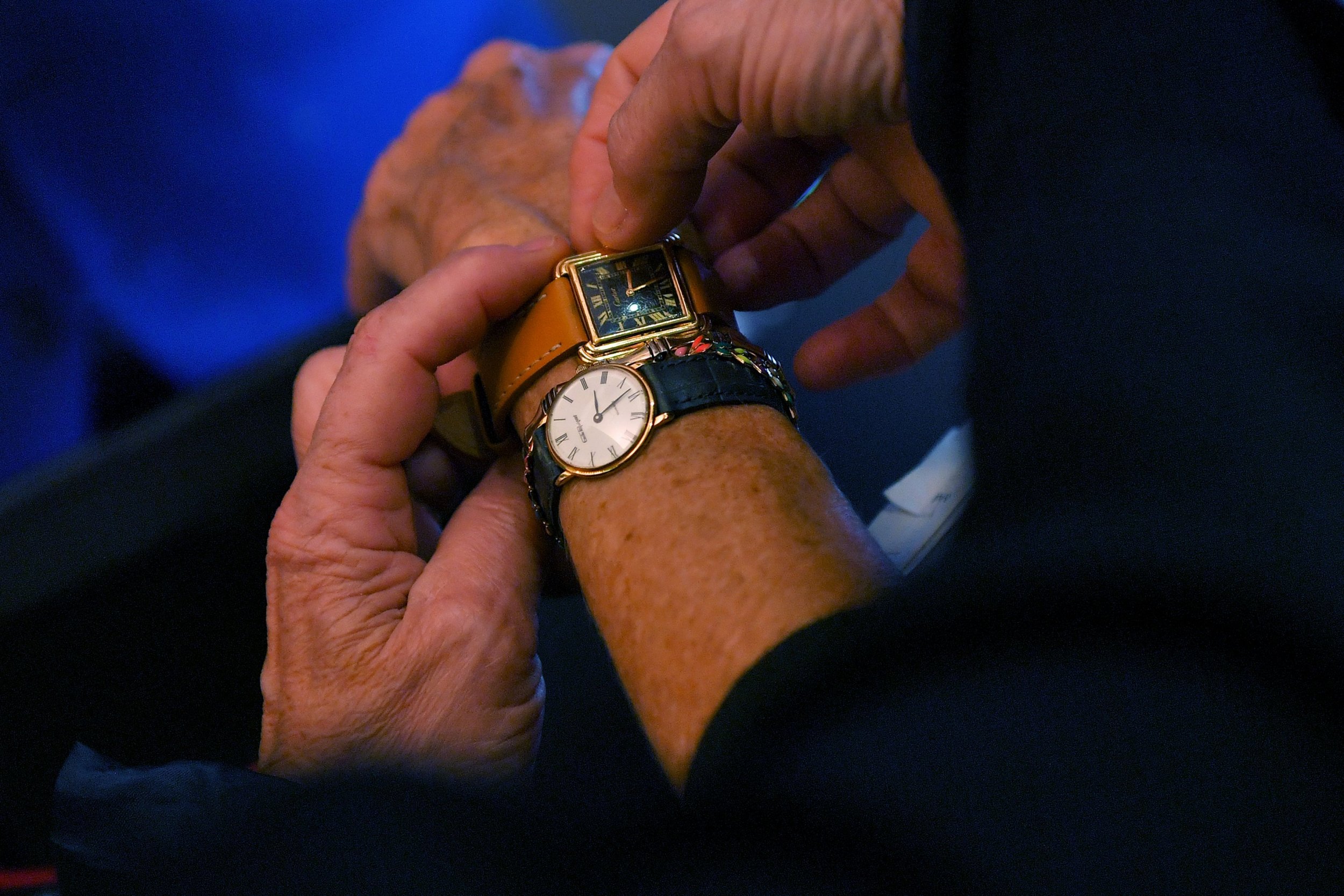 Daylight Saving Time Clocks Are Changing In Europe This Weekend But 