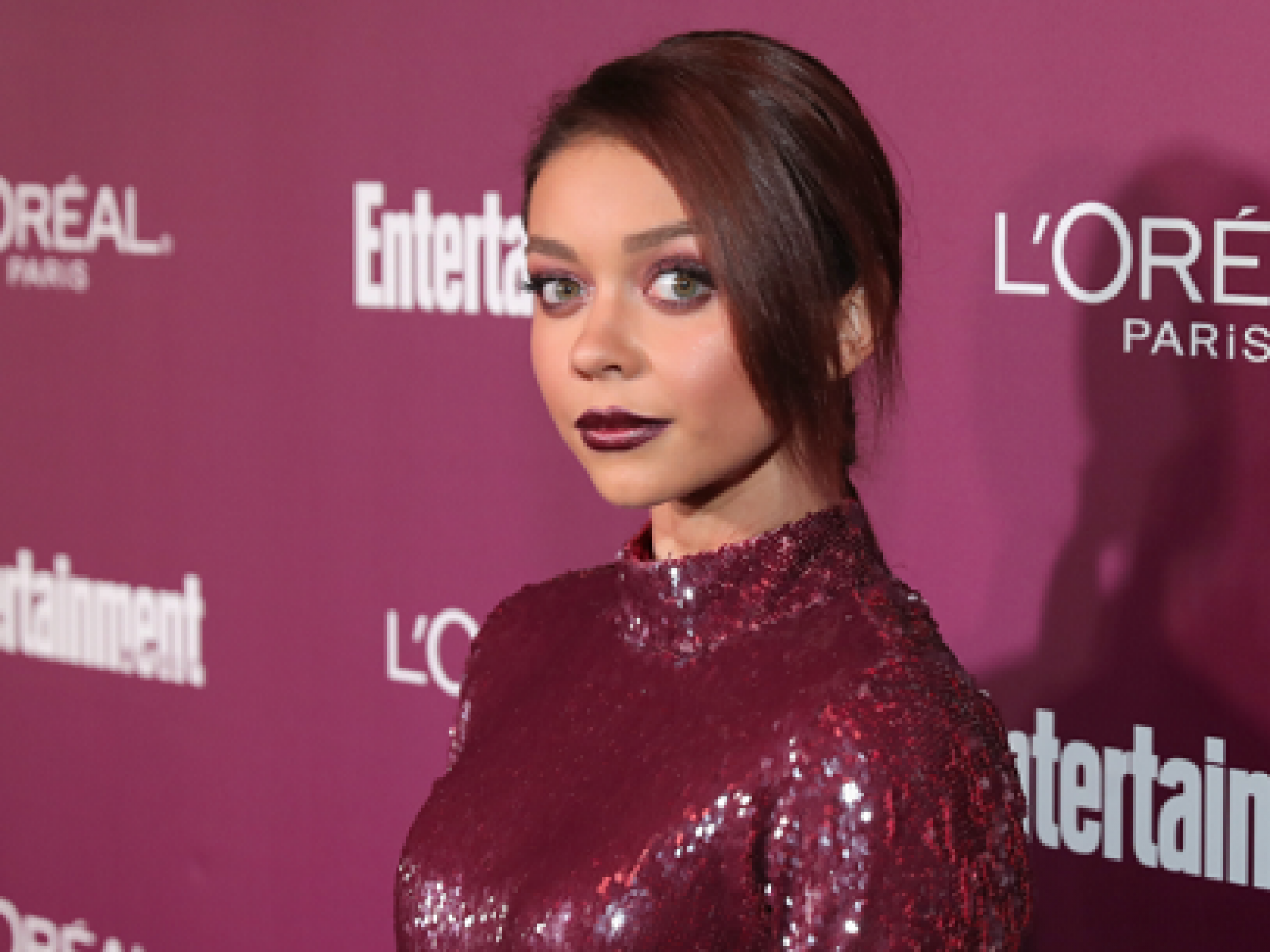This Modern Family Character Is Bisexual According To Sarah Hyland This Modern Family Character Is Bisexual According To Sarah Hyland