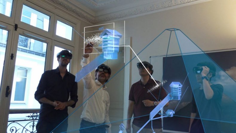 ScanPyramids-team-Augmented-reality-review-of-ScanPyramids-Big-Void-1024x576