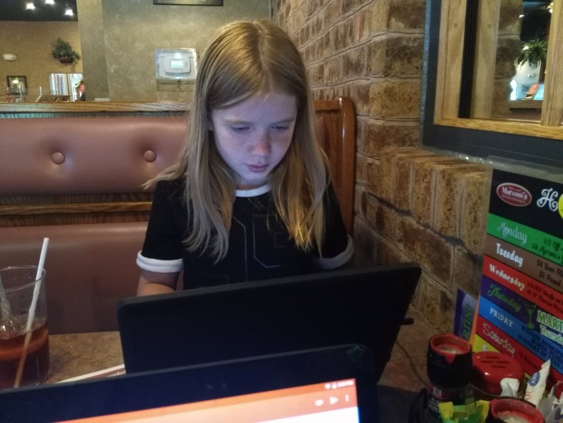 11_3_Hilde_Kate_Lysiak_Laptop