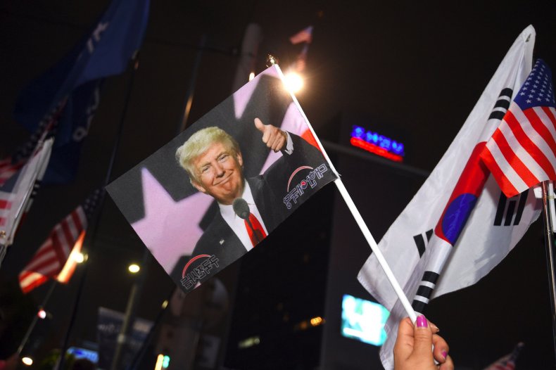 11_7_Trump_Seoul