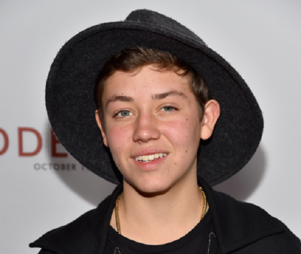 Ethan Cutkosky and lil xan related