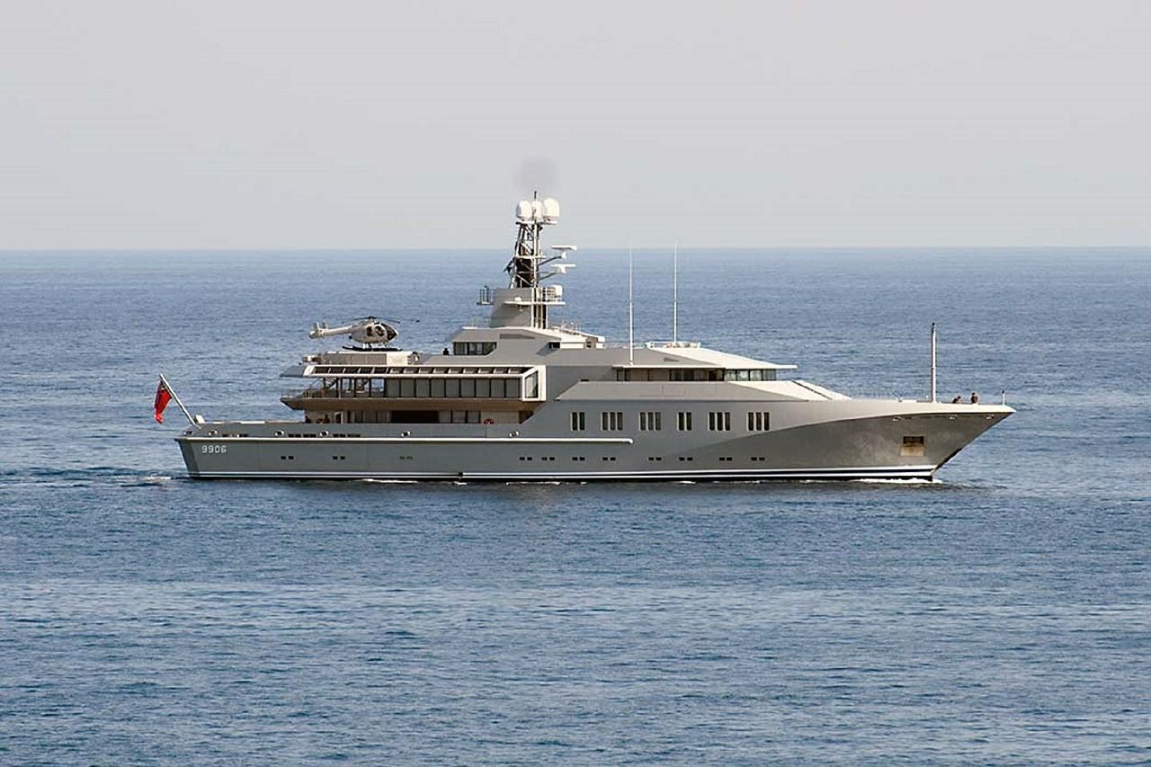 11_14_Superyacht