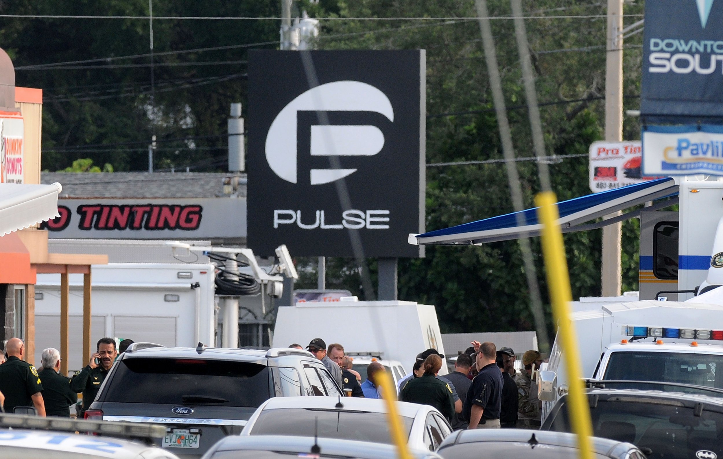 Orlando Nightclub Gunman Omar Mateen Had Secret Sex Life With Escorts,  Federal Court Documents Show - Newsweek