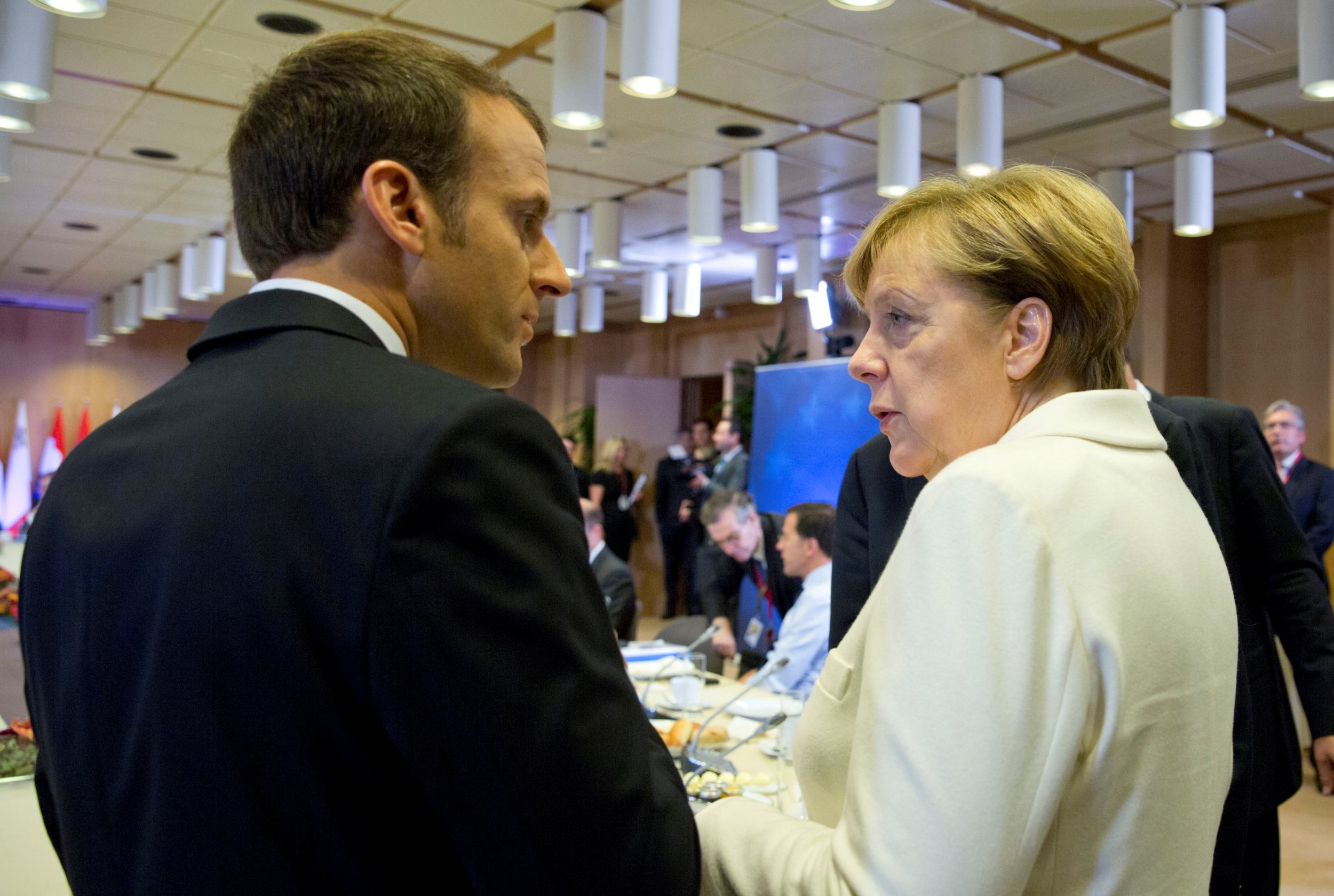 11_15_Angela_Merkel_Emmanuel_Macron