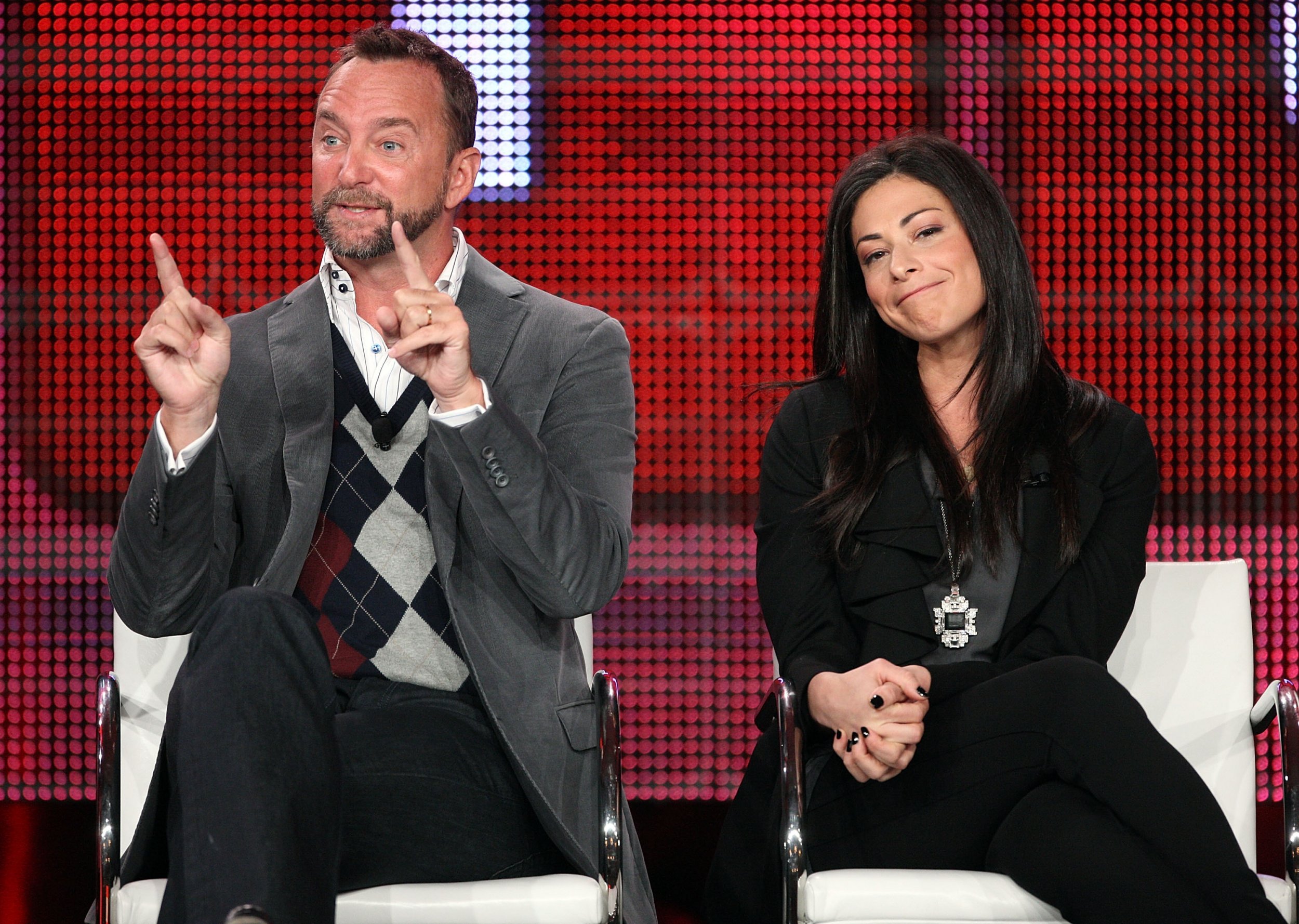 Why Did Stacy London Block Clinton Kelly On Twitter? An Investigation