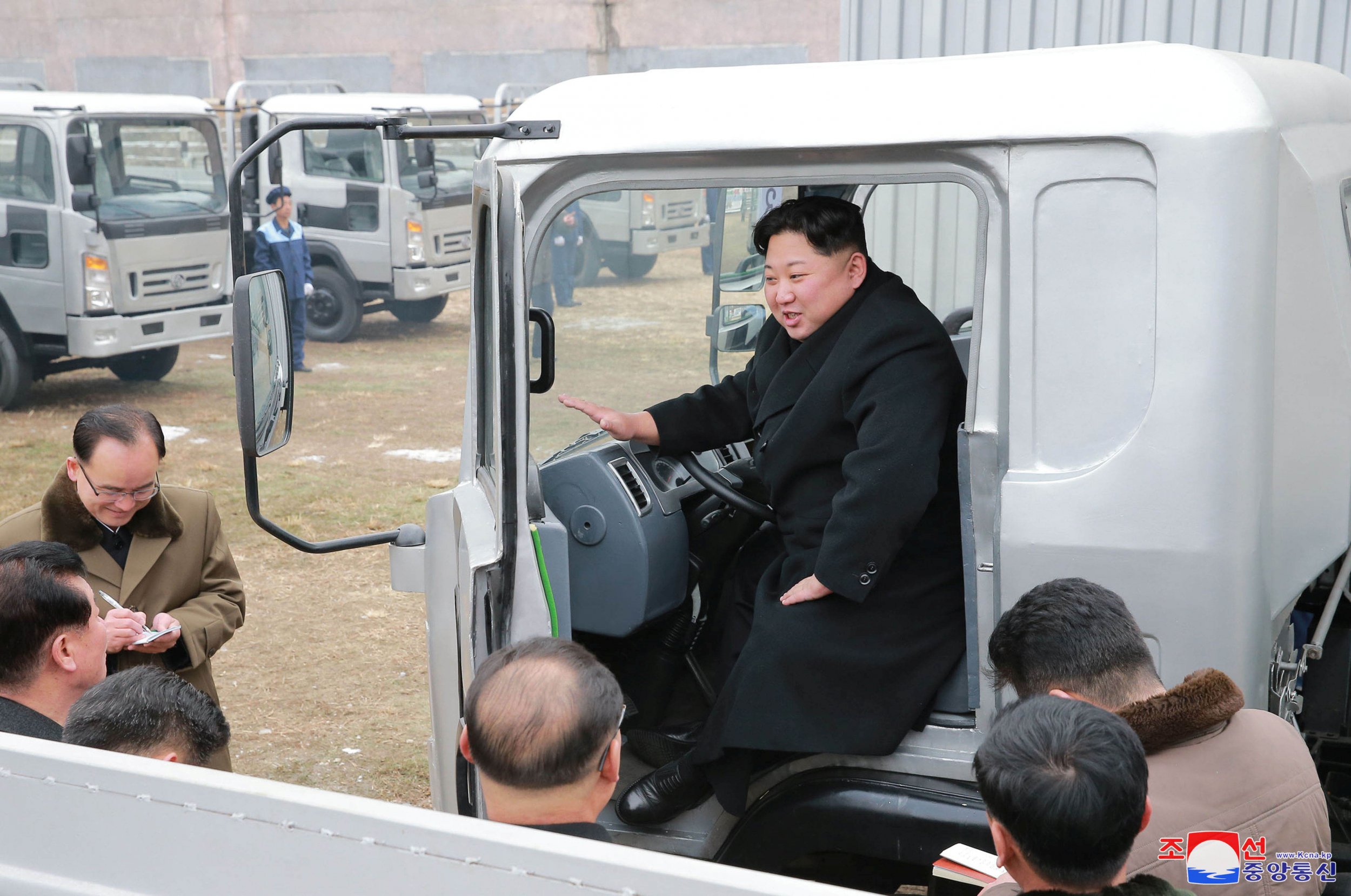 11_21_Kim Jong Un_Truck