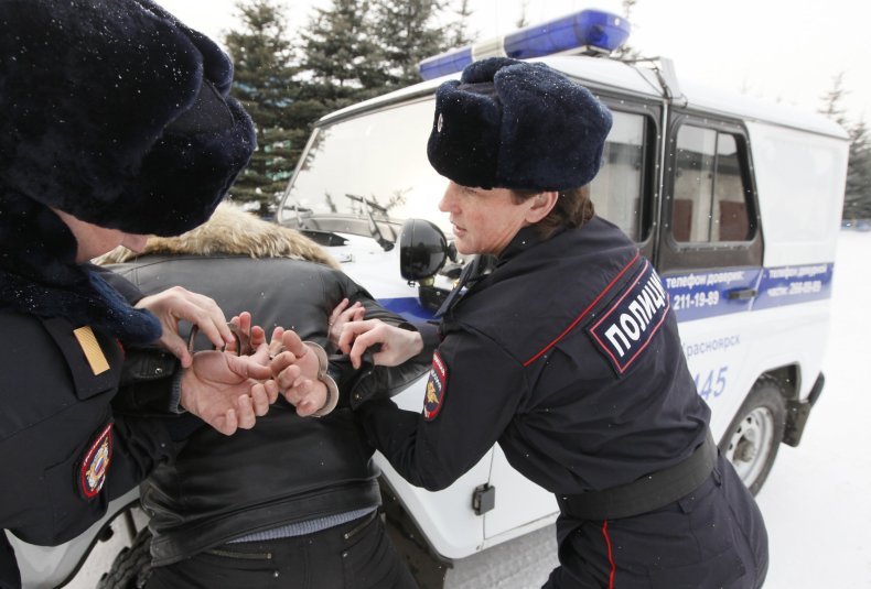 11_22_Siberia_police