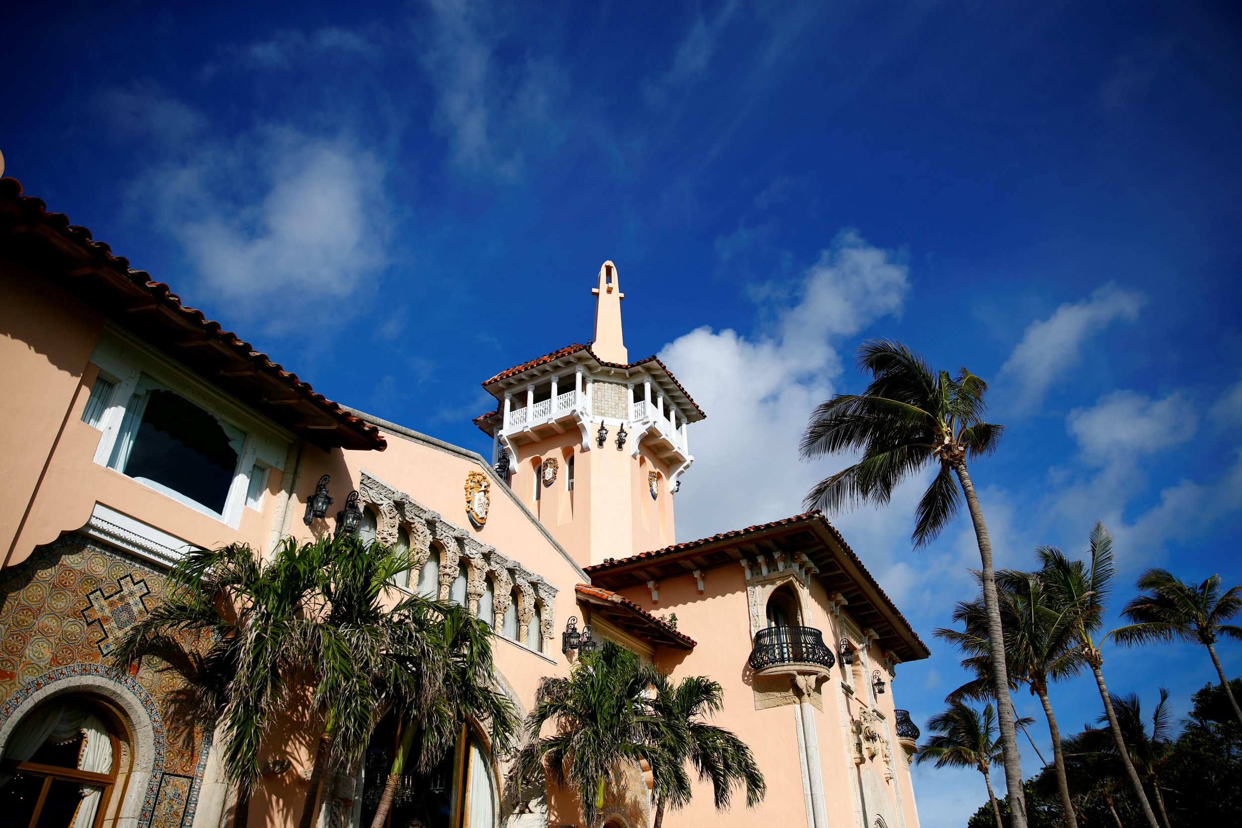 National Archives Denies Raiding Mar-a-Lago for Trump Documents