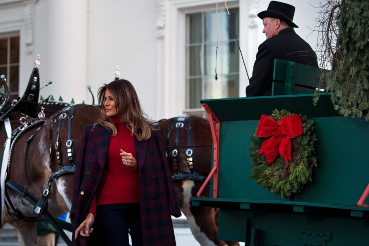 Melania Trump wears Calvin Klein coat Melania Trump wears Calvin Klein coat