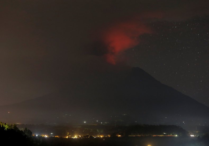 11_27_Mount Agung