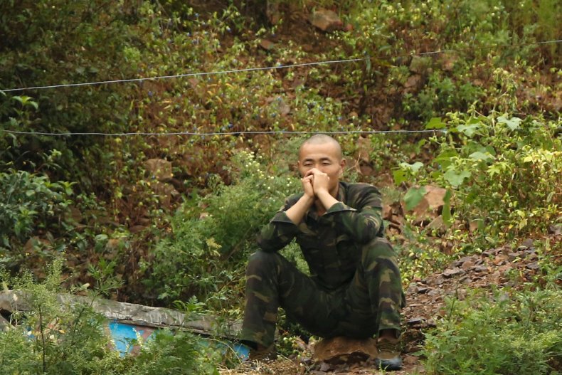 11_27_Nk_soldier