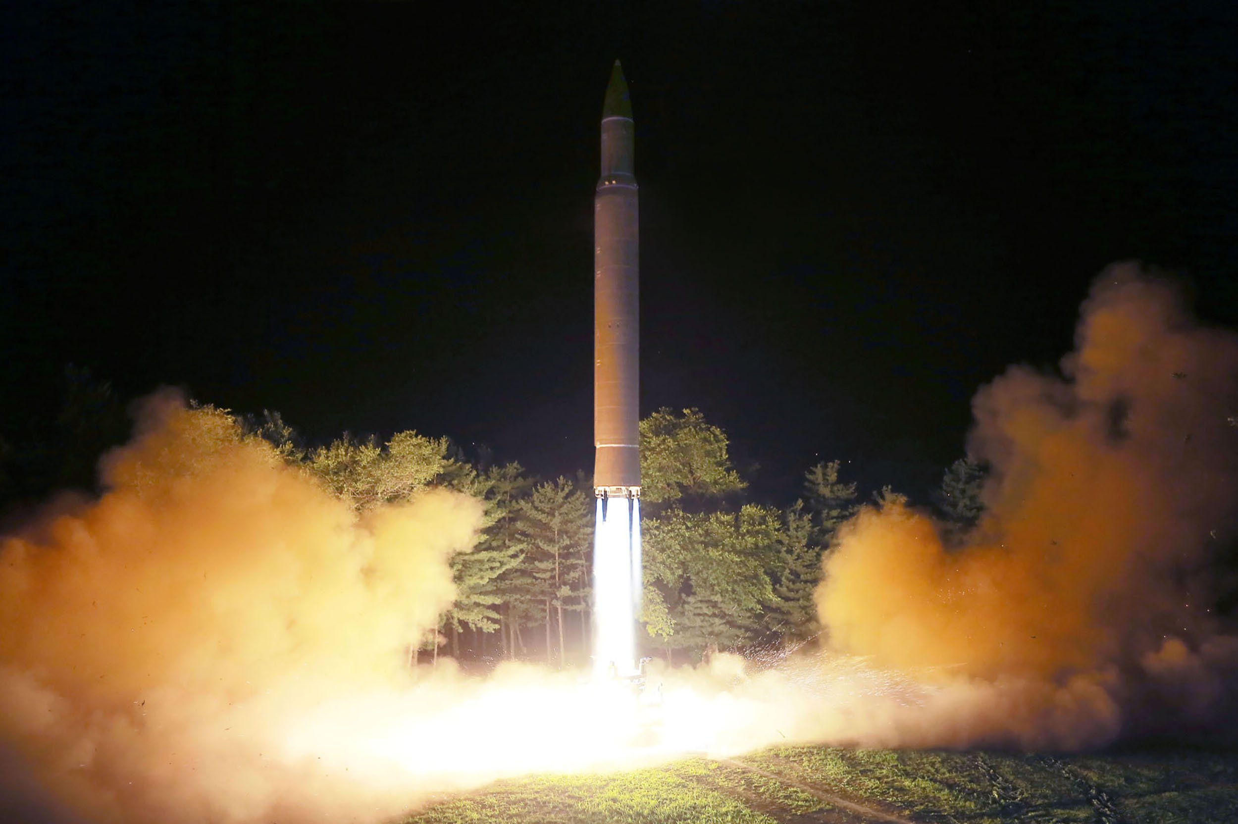 what-is-an-icbm-north-korean-missile-went-further-into-space-than-the