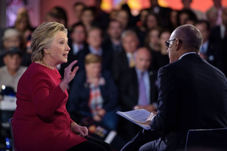 12_1_Hillary_Lauer 12_1_Hillary_Lauer