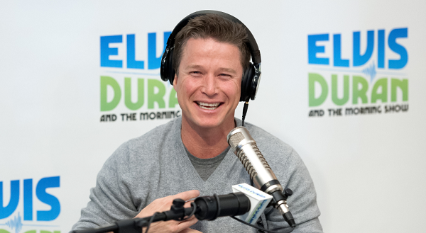 Billy Bush makes TV return on 'The Late Show'