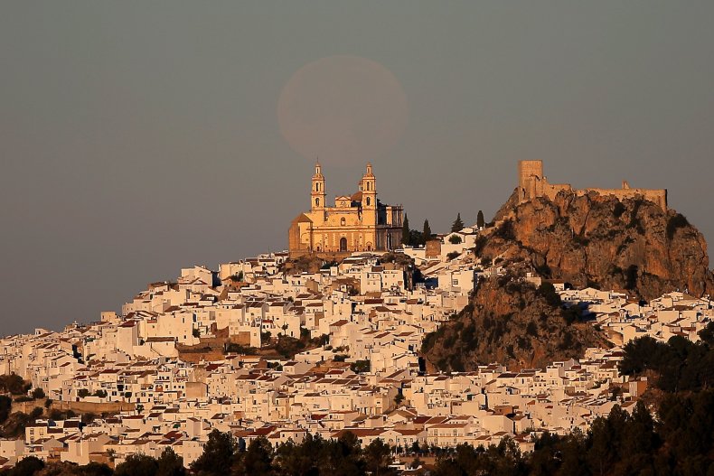 12_1_Supermoon Olvera
