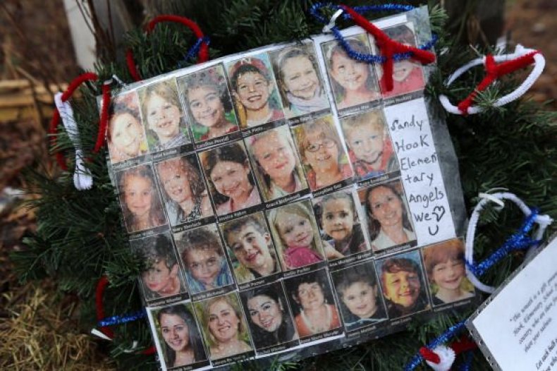 12_04_Newtown_victims