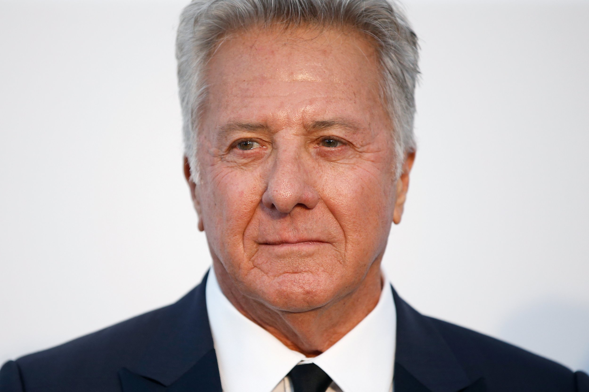 Dustin Hoffman called a "creeper" by John Oliver