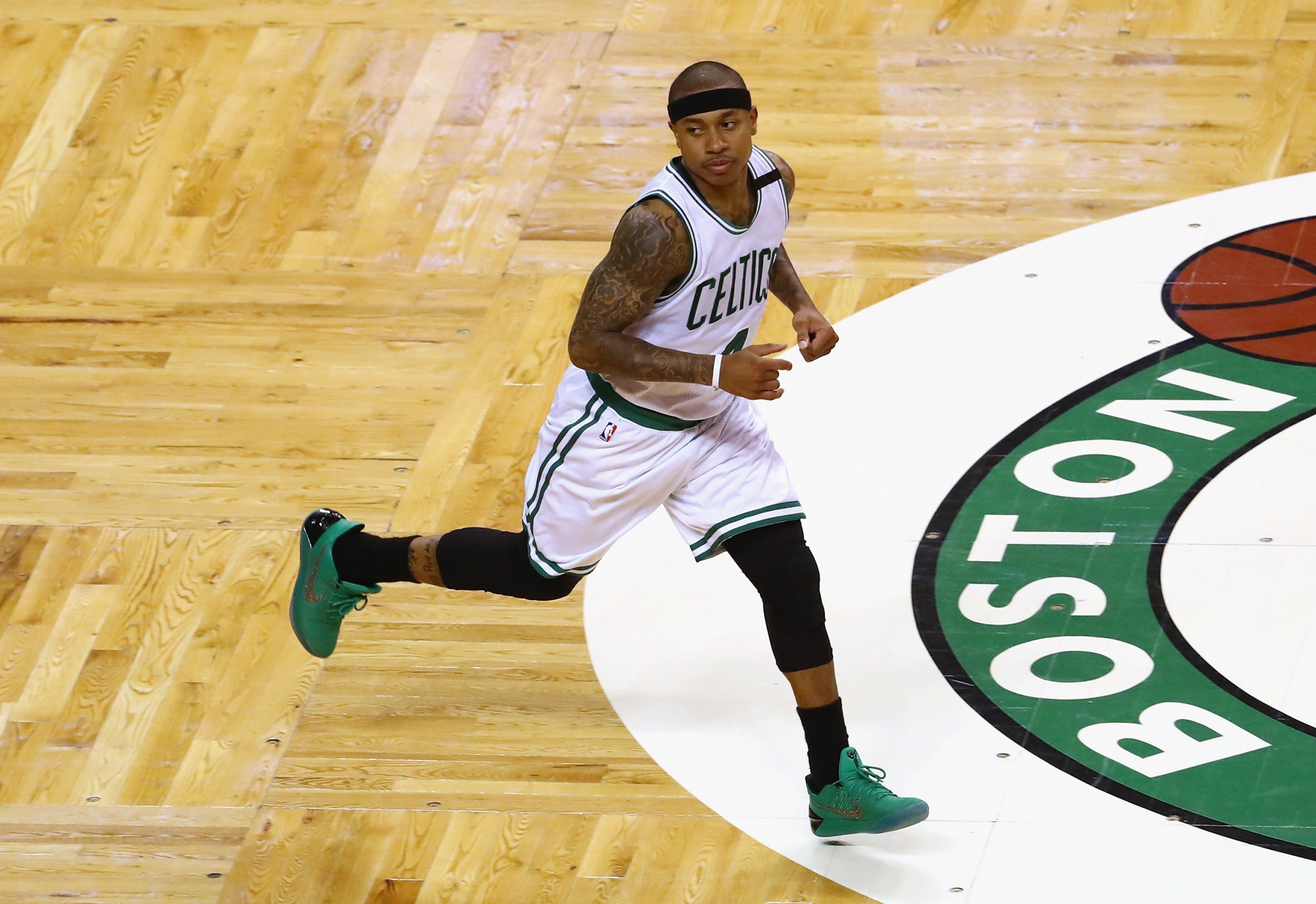 Isaiah Thomas Is Injured Cavaliers Star Still Pining For The Celtics