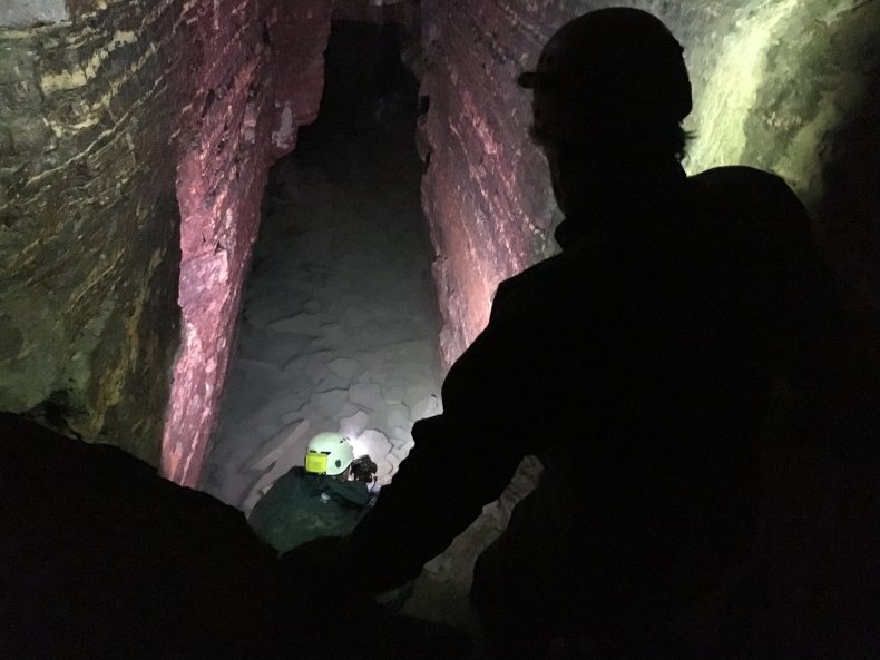 12_05_spelunking_leonard_montreal