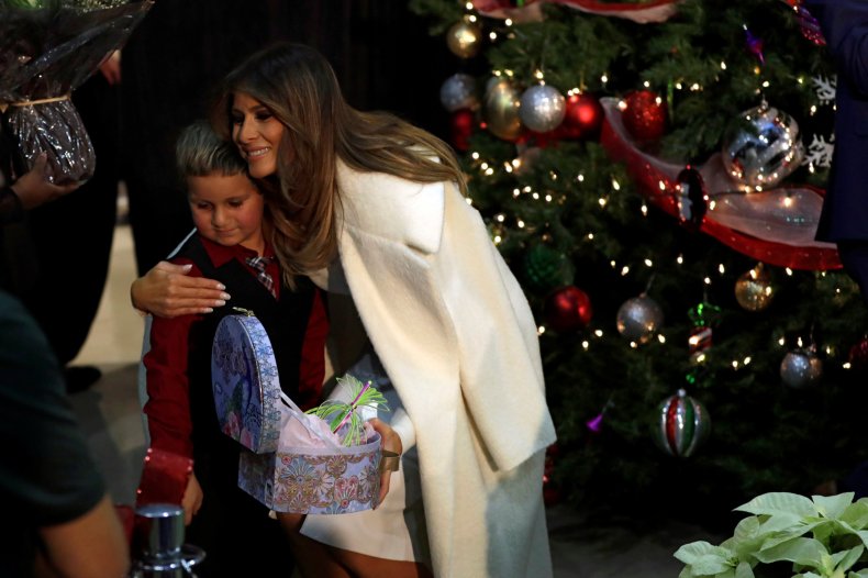 12_08_Melania