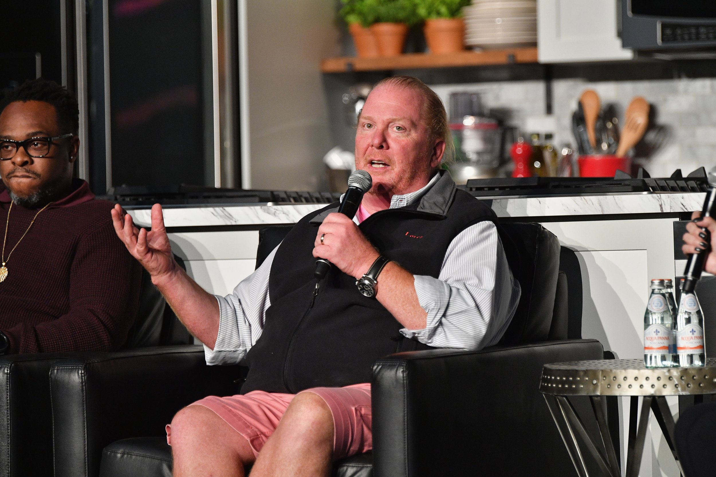 Mario Batali Net Worth Celebrity Chef Steps Away From Business Empire Amid Sexual Harassment Allegations