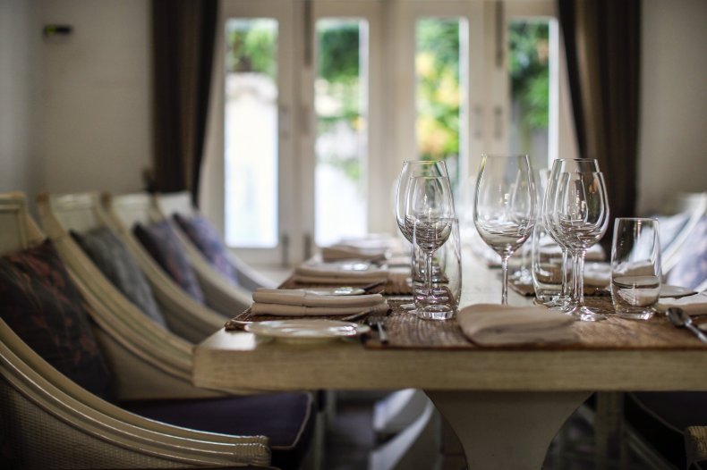 Restaurant place settings