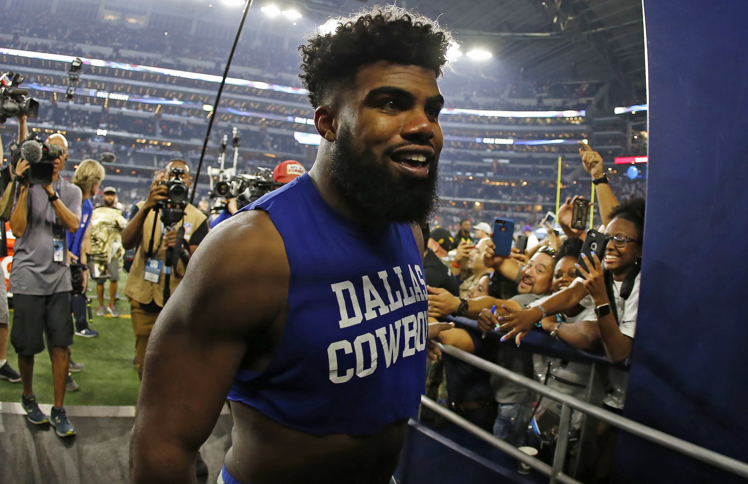 Ezekiel Elliott's Return For Cowboys Against Seahawks Won't Stop Jerry ...