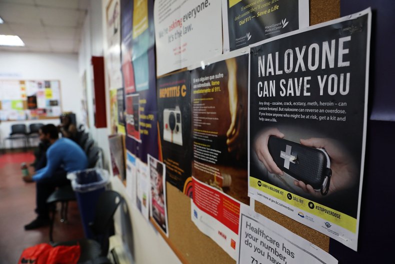 12_14_Naloxone