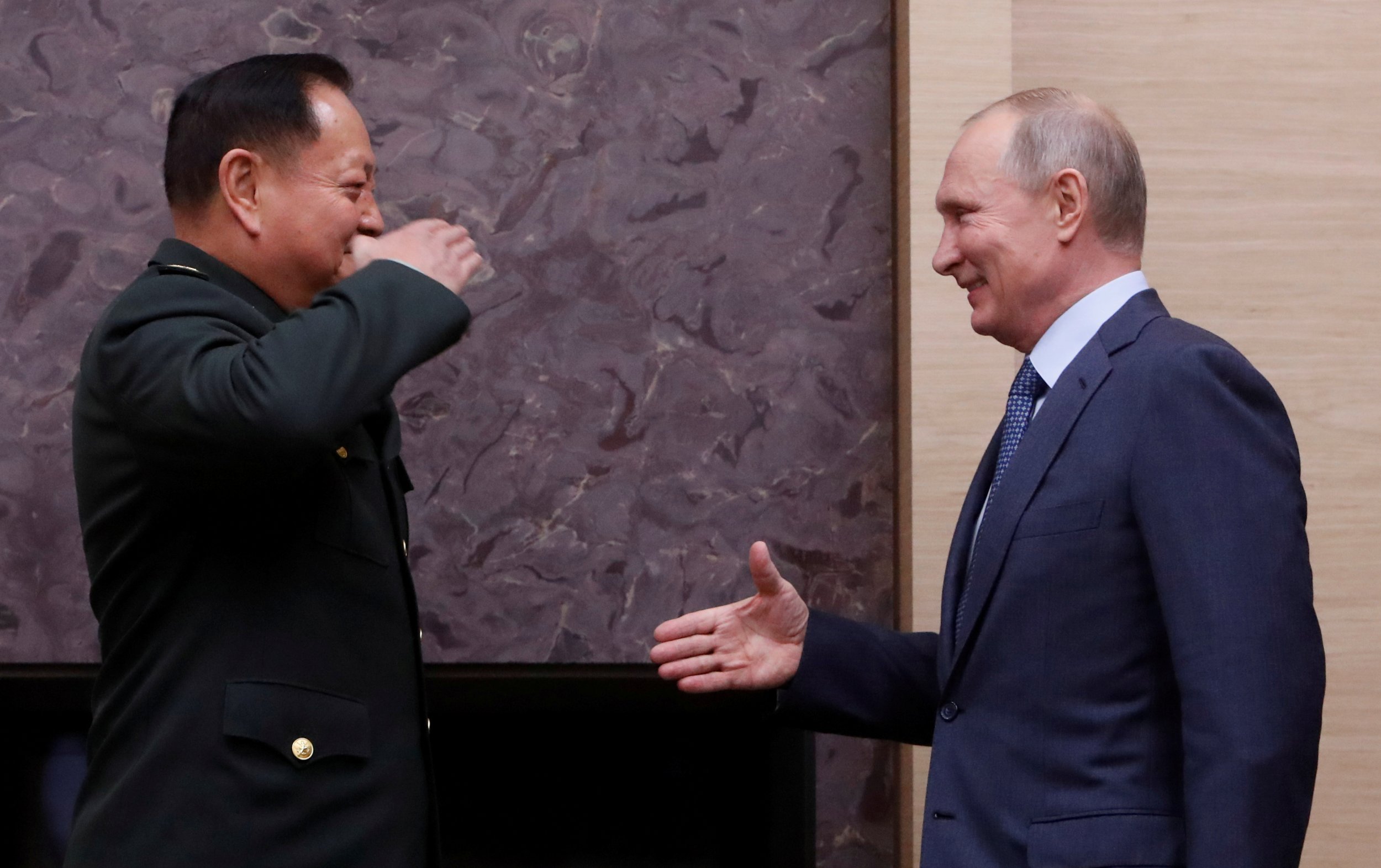 12_17_Putin_China