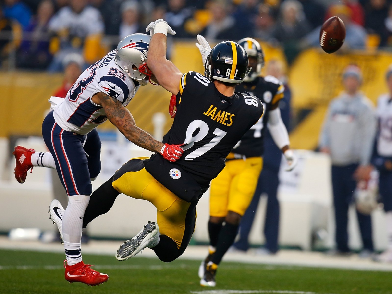 The Nfl Is Rigged Steelers Fans Rage As Patriots Win After Controversial Call From Referees On Overturned Td
