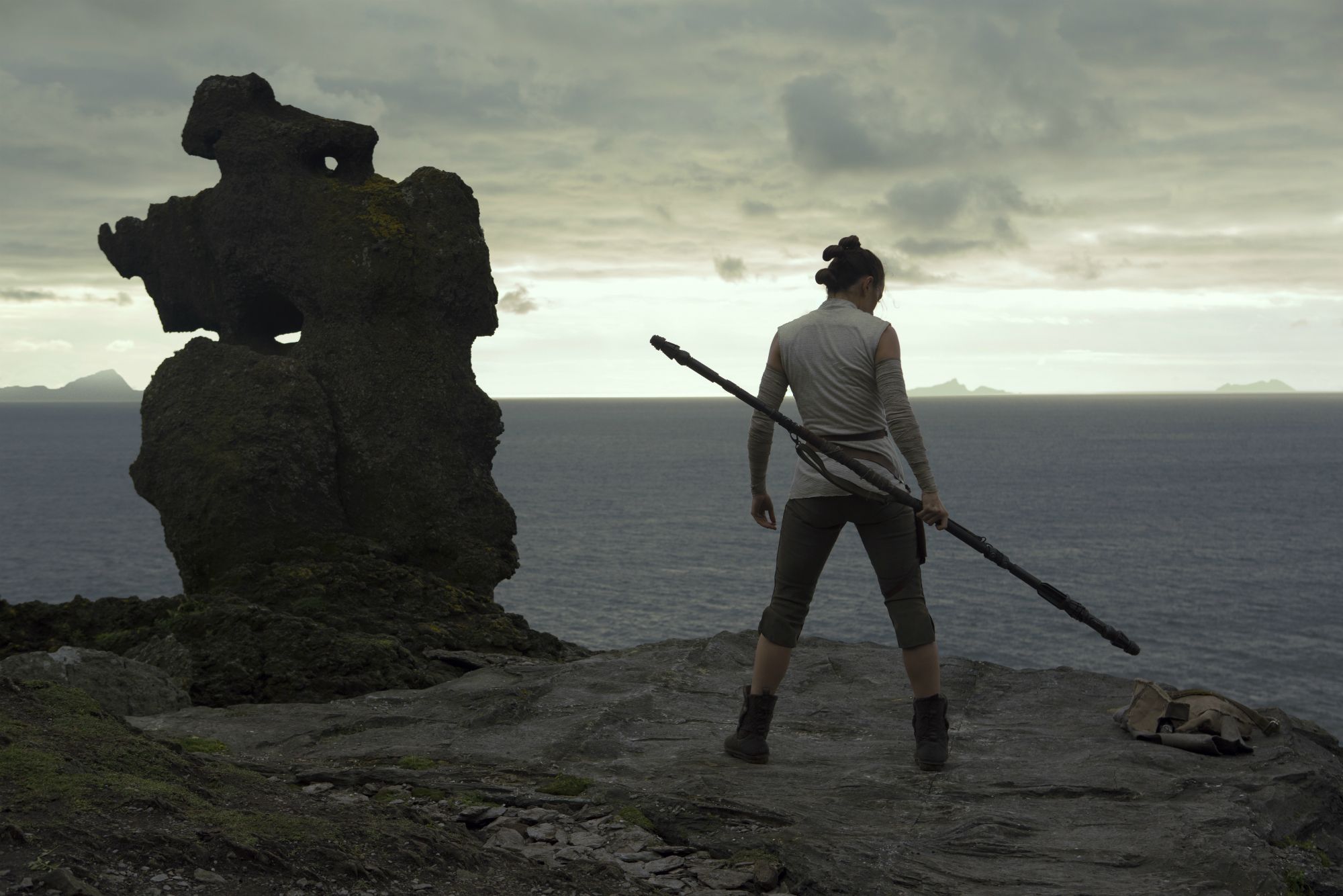 Fan Theory About Final Last Jedi Scene May Hint At Star Wars