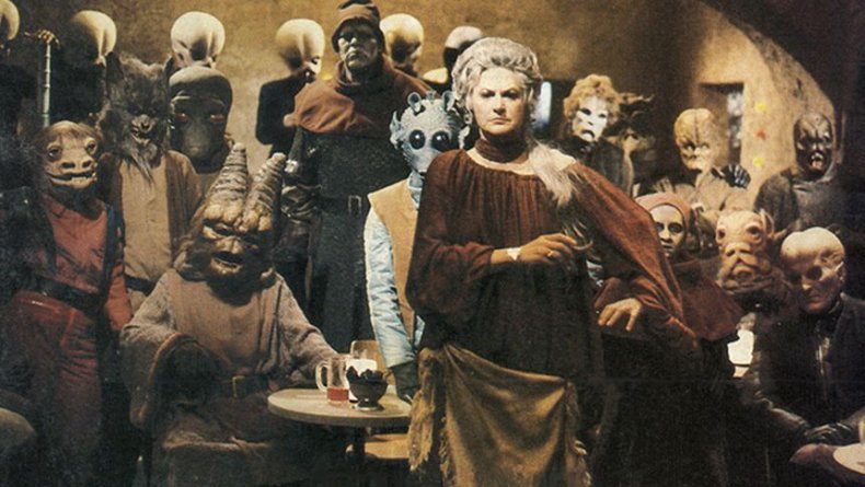 Bea-Arthur--Star-Wars--Song