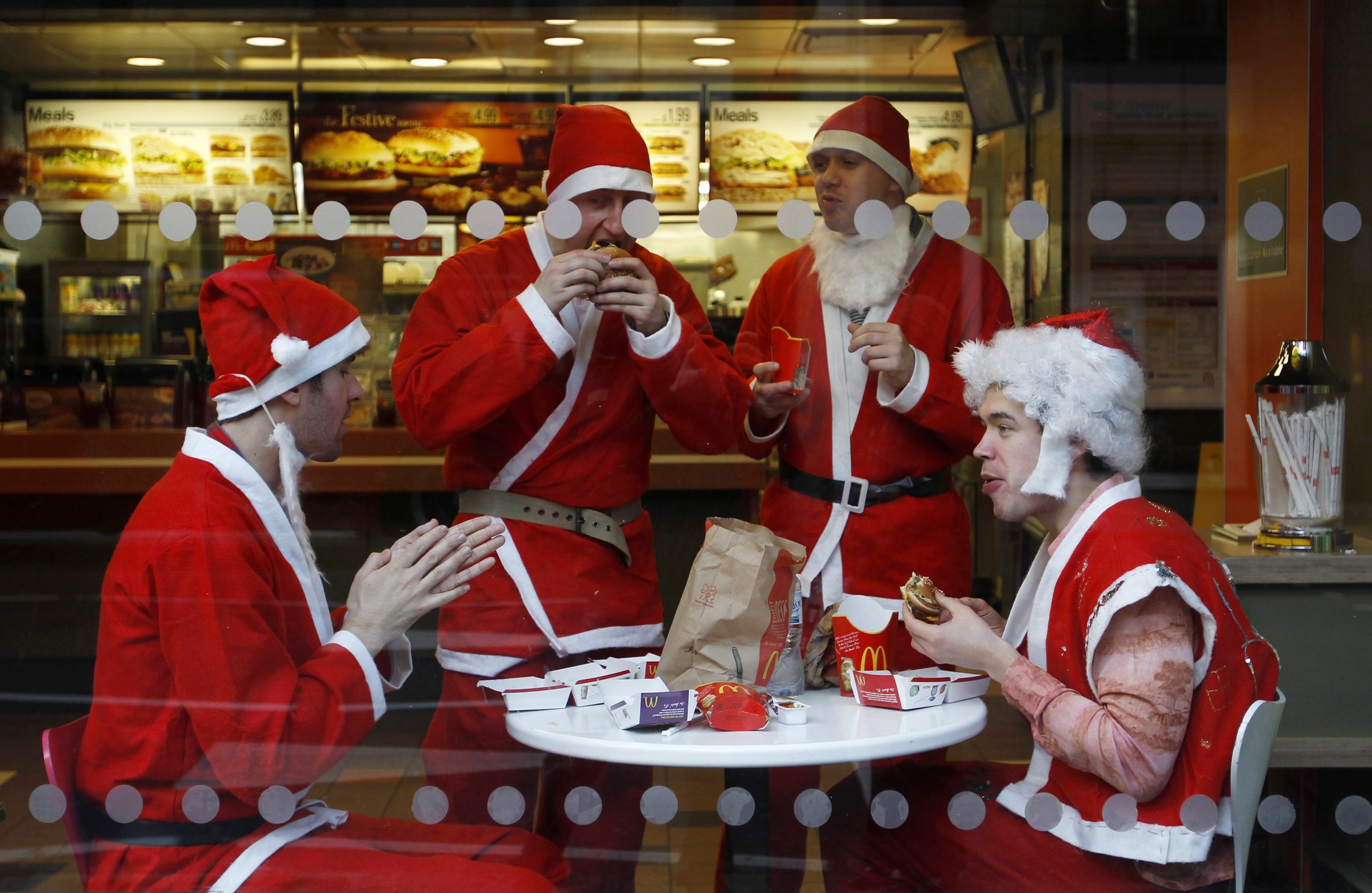 What fast food is open late on christmas eve