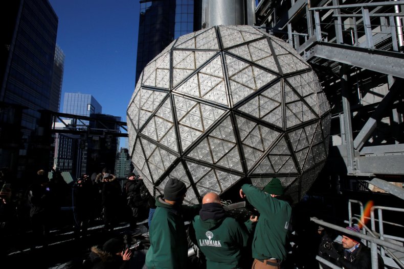 12_30_NYE_Ball