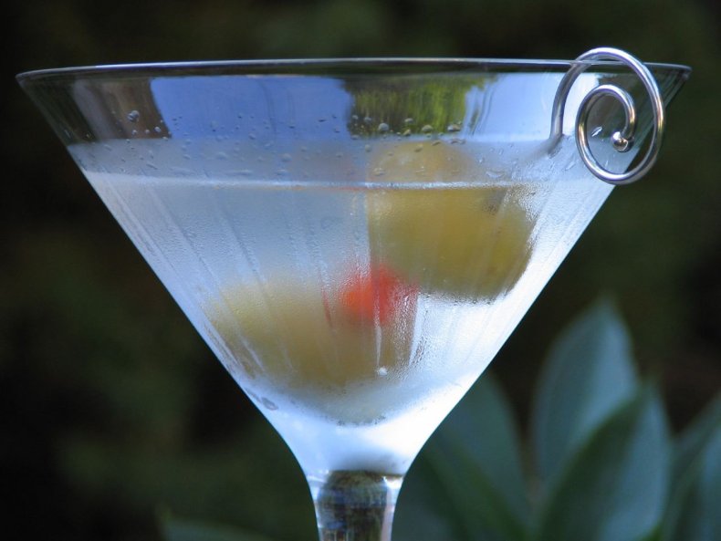 Classic_martini_by_Ken30684 Classic_martini_by_Ken30684