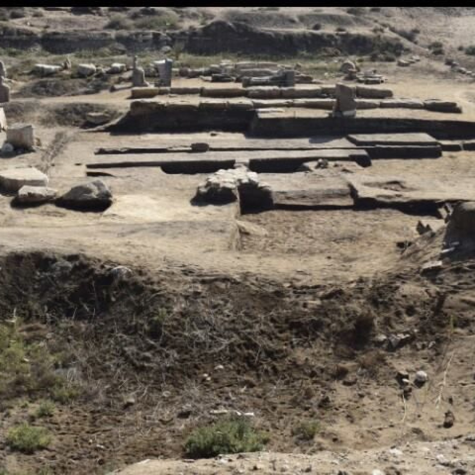Ancient Egypt Mysterious 2 600 Year Old Temple And Statues Point To Holy Site At Hill Of The Pharaohs Ancient Egypt Mysterious 2 600 Year Old Temple And Statues Point To Holy Site At Hill Of The Pharaohs