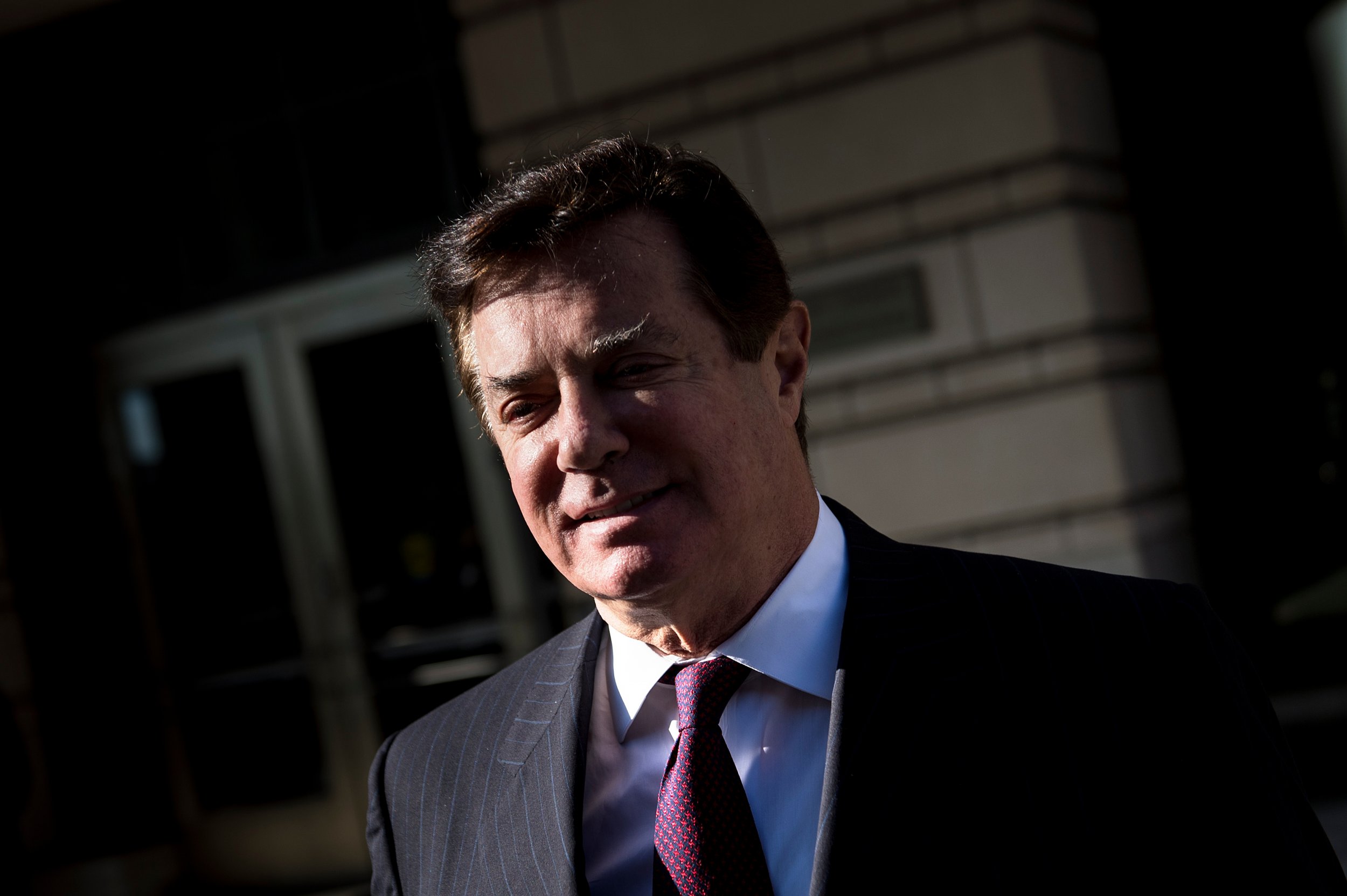 01_03_Manafort_lawsuit_Mueller